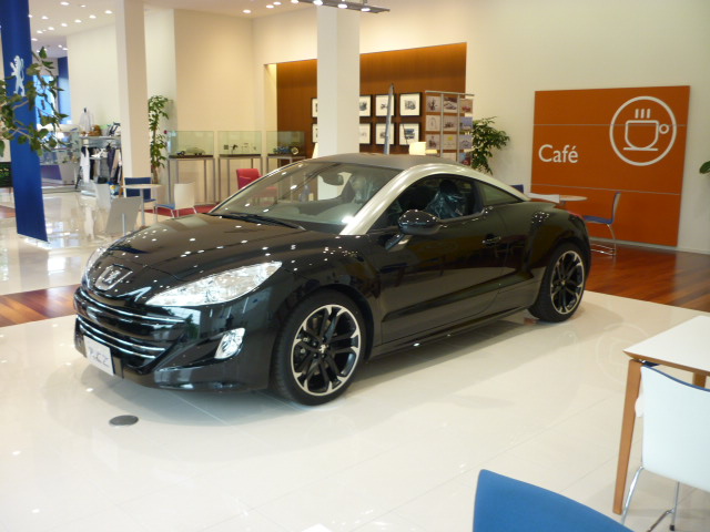 Black RCZ！