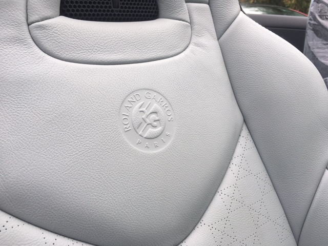 認定中古車ご覧ください。