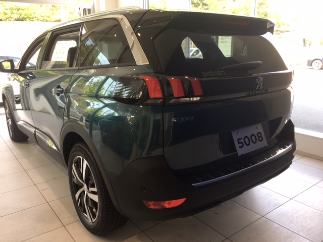 遂にNEW5008SUV DEBUT!
