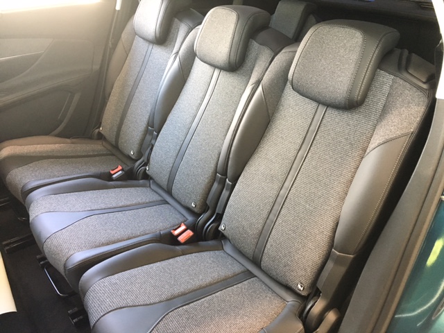 遂にNEW5008SUV DEBUT!