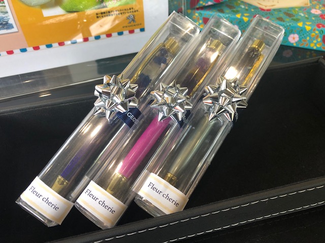 Fleur cherie ハーバリウムボールペンプレゼント！