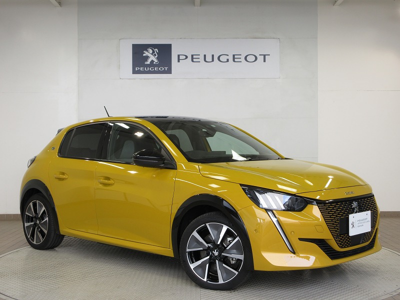 認定中古車　208　のご紹介です