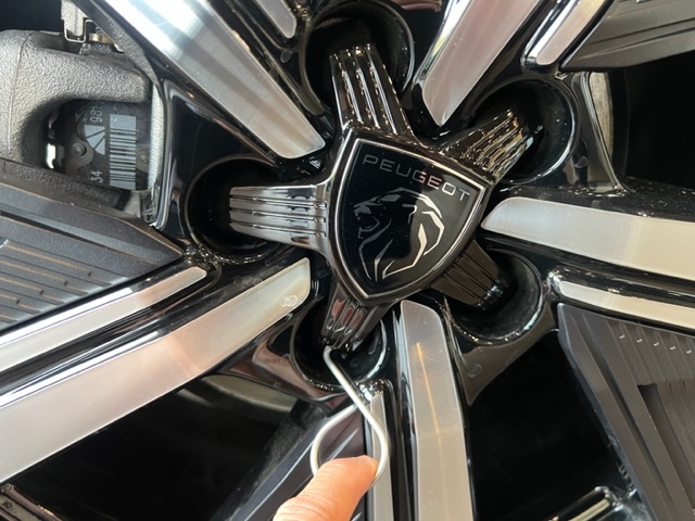 NEW308 ホイールトリムリムバー