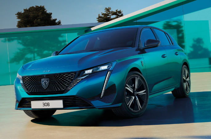 NEW 308 HYBRID デビュー